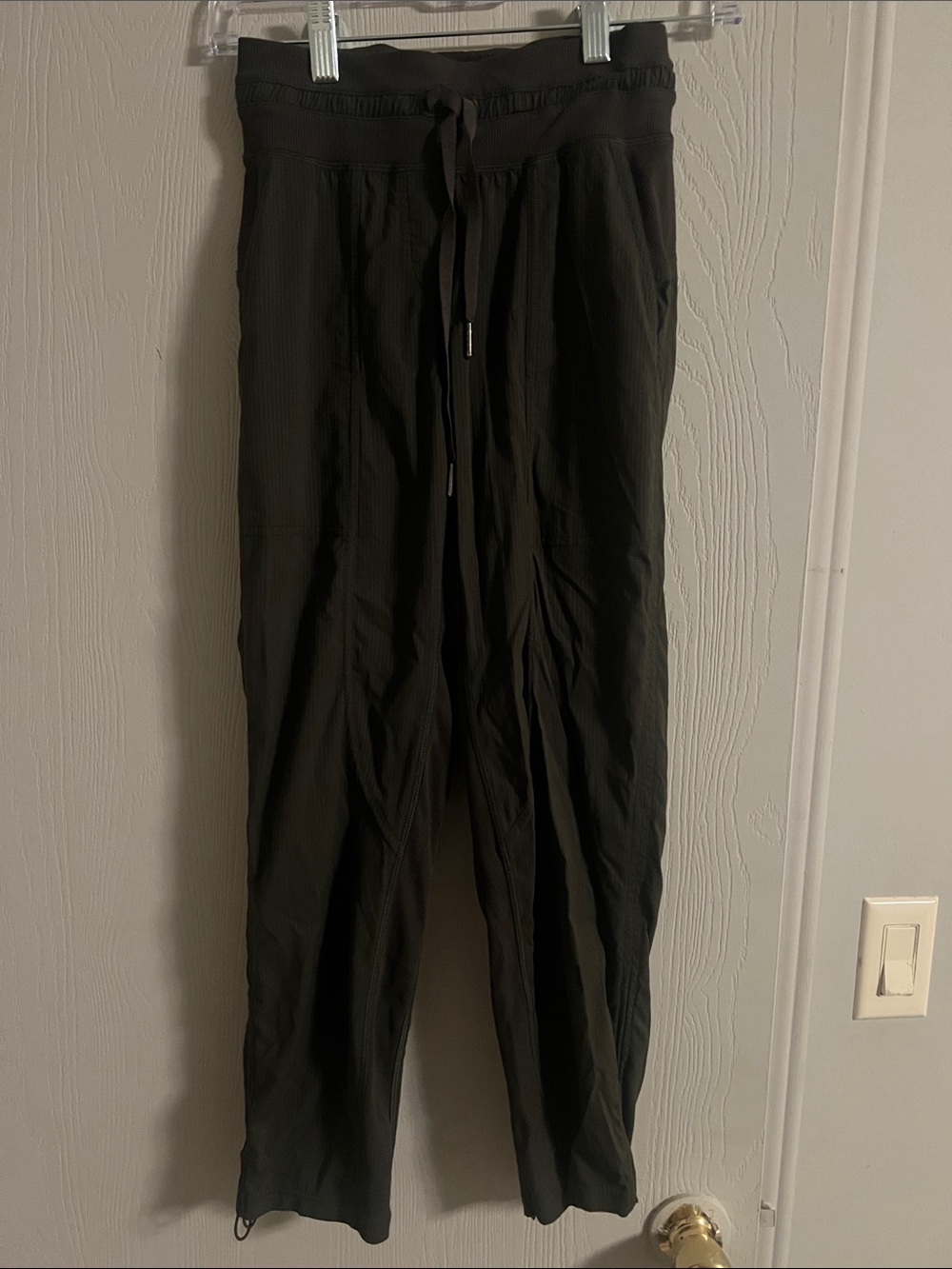 lululemon athletica Dark Gray Drawstring Track Joggers Size‎ 0